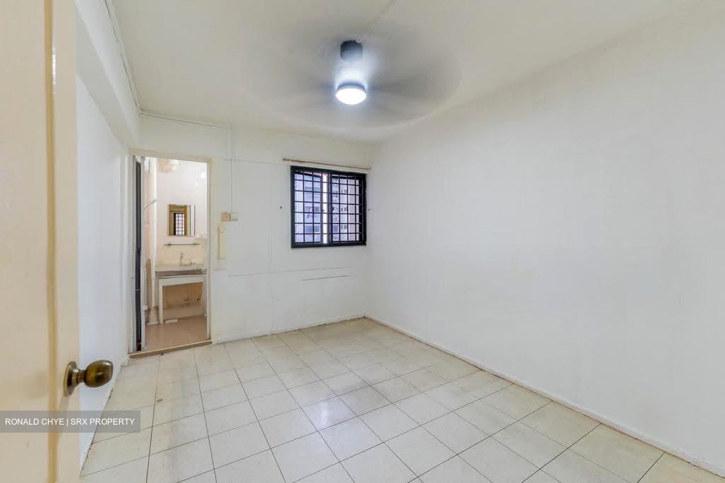 Blk 214 Bedok Town Centre (Bedok), HDB 3 Rooms #613621391